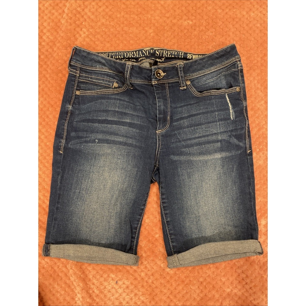 Rewash Shorts Womens 9/29 Dark Wash Bermuda Cuffed Distressed 360 Performance